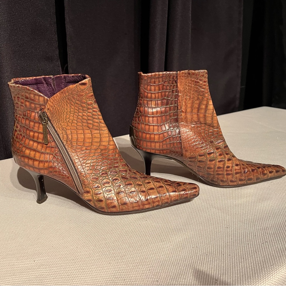 Donald J Pliner “crocodile” booties
